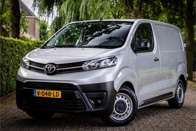 Toyota PROACE Compact 1.6 D-4D Cool Comfort Navigatie Trekhaak Betimmerd