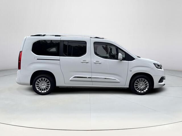 Toyota PROACE CITY Verso 1.2 Turbo Active Long 7p. | Stoelverwarming | Trekhaak |