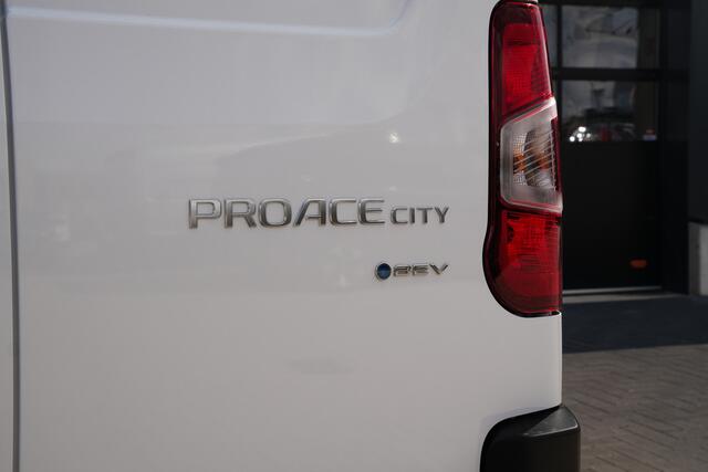 Toyota PROACE CITY Electric Comfort L1 50 kWh - Airco - Carplay - Cruise - 230v - Rijklaar