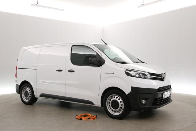 Toyota PROACE Electric Worker 75 kWh L2H1 | Snelladen | SOH 99% | Airco | Cruise | 3 Zits | Carplay | Parkeersens.