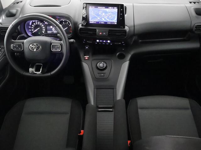 Toyota PROACE CITY Verso 1.2 Turbo Dynamic Automaat | Trekhaak | Parkeersensoren | Navigatie | Dode hoek detectie | Stoelverwarming