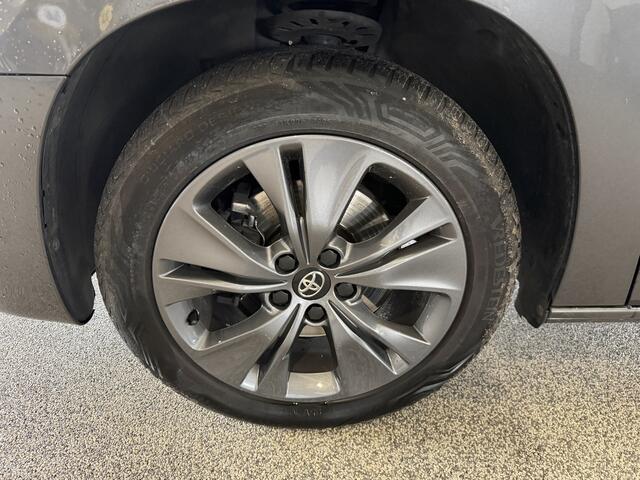 Toyota PROACE CITY Verso 1.2 Turbo 130pk Active Long 7 persoons / rolstoel lift / vaste prijs rijklaar € 24.950 marge / lease vanaf € 407 / automaat / camera / grijs metallic / dubbele schuifdeur / euro 6