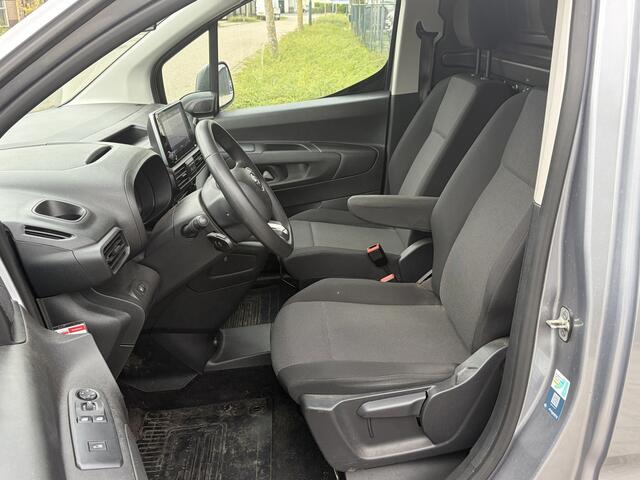 Toyota PROACE CITY 1.5 D-4D 96KW E6 Navigator Long -- Export prijs EU €9250,- ex.btw