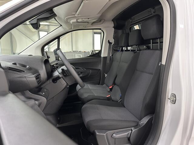 Toyota PROACE CITY Electric Challenger Long (L2) 50 kWh 136pk | 3pers. | Laadvloer | 3-fase(11kw) | Multimediascherm groot |