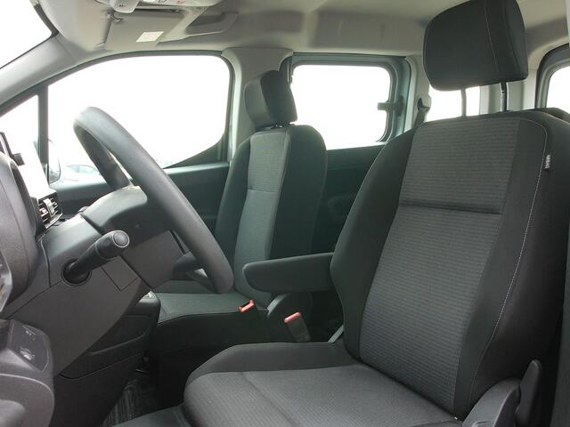Toyota PROACE CITY Verso 1.2 Turbo Professional, Trekhaak / Dubbele schuifdeur / Carplay + Android Auto / Cruise control + Limiter / Airco