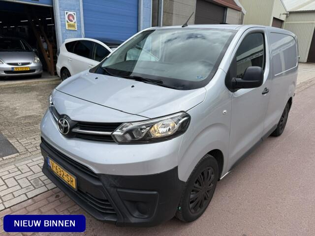 Toyota PROACE Compact 1.6 D-4D Cool Comfort nov-2018 NAP 189.330km Prima bedrijfswagen met Airco en alle boekjes. Dealer onderhouden.