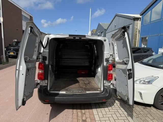 Toyota PROACE Compact 1.6 D-4D Cool Comfort nov-2018 NAP 189.330km Prima bedrijfswagen met Airco en alle boekjes. Dealer onderhouden.
