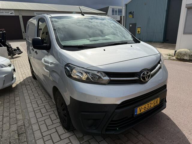 Toyota PROACE Compact 1.6 D-4D Cool Comfort nov-2018 NAP 189.330km Prima bedrijfswagen met Airco en alle boekjes. Dealer onderhouden.