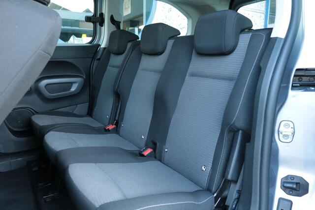 Toyota PROACE CITY Verso 1.2 Turbo Cool Comfort Long 7-Persoons Apple Carplay, Android Auto, Navigatie!