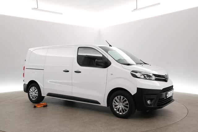 Toyota PROACE Electric Worker L2H1 50 kWh | Snelladen | SOH 99% | Airco | Cruise | Carplay | 3 Zits | Parkeersens.