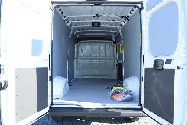 Toyota PROACE Max Electric 3.5t L3H2 Navigator Heavy 110 kWh | 2.400kg trekgew. | Navi | Camera | Adapt. Cruise