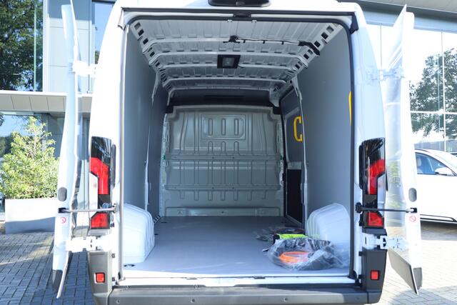 Toyota PROACE Max Electric 3.5t L3H2 Navigator Heavy 110 kWh | 2.400kg trekgew. | Navi | Camera | Adapt. Cruise