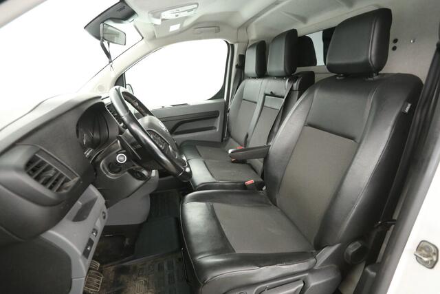 Toyota PROACE 2.0D L3H1 | Automaat | Airco | Cruise | Camera | 3 Zits | Carplay | Parkeersens.