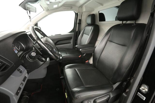 Toyota PROACE 2.0 177PK GR-Edition L2H1 | Marge | Automaat | Clima | Cruise | HUD | Carplay | Camera | Trekhaak | 2xSchuifdeur Elektrisch