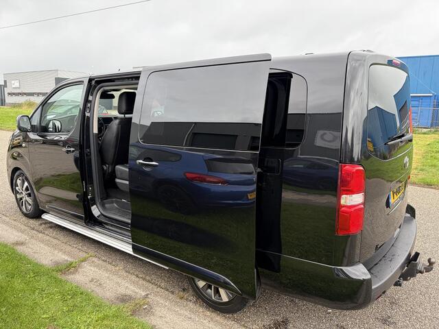 Toyota PROACE Worker 2.0 D-4D AUTOMAAT BLACK EDTION DUBBEL CABINE 177PK, LEDER,TREKHAAK, LM VELGEN, 2 SCHUIFDEUREN