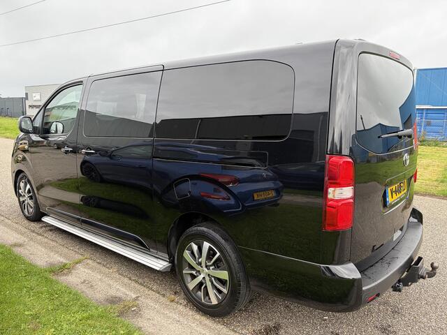 Toyota PROACE Worker 2.0 D-4D AUTOMAAT BLACK EDTION DUBBEL CABINE 177PK, LEDER,TREKHAAK, LM VELGEN, 2 SCHUIFDEUREN