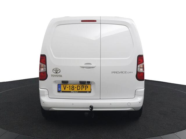 Toyota PROACE CITY 1.5 D-4D Prof Automaat | Trekhaak | Parkeersensoren | Navigatie | Cruise control |