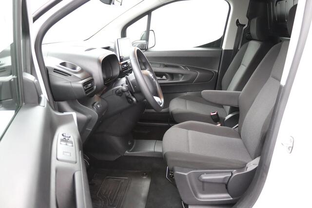 Toyota PROACE CITY 1.5 D-4D Prof Automaat | Trekhaak | Parkeersensoren | Navigatie | Cruise control |