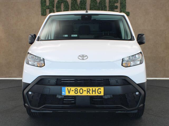 Toyota PROACE CITY Electric Navigator 50 kWh - DIRECT UITVOORRAAD LEVERBAAR - 3 FASE LADEN - SNELWEG LAADMOGELIJKHEID - NAVIGATIE - APPLE CARPLAY/ANDROID AUTO - PARKEERSENSOREN ACHTER - SCHUIF DEUR RECHTS - LAADVLOER - 3 ZITS UITVOERING - 2 LAADKABELS - LICHT EN REGENSENSOR - 16 INCH WIELEN MET BRIDGESTONE BANDEN