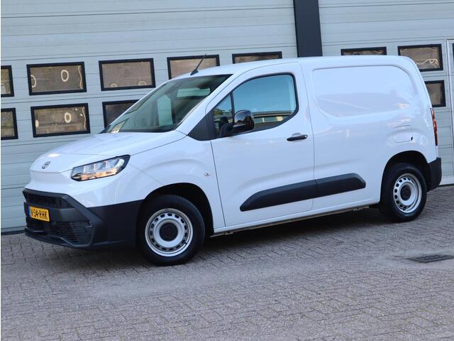 Toyota PROACE CITY 1.5 D 102pk Euro 6 - Cruise - 3 Zits - Navi