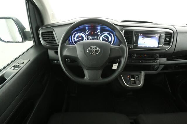 Toyota PROACE Elektrisch 75 kWh L2H1 Long Range | Snelladen | SOH 99% | Airco | Cruise | 3 Zits | Carplay | Parkeersens.