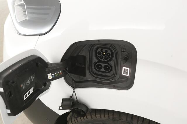 Toyota PROACE Electric Worker 75 kWh L2H1 | Snelladen | SOH 98% | Airco | Camera | Virtual | 3 Zits | Cruise | Carplay – foto 8