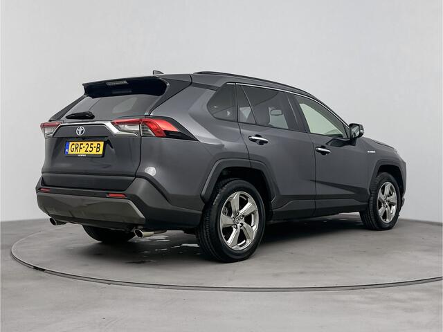 Toyota RAV4 2.5 Hybrid Dynamic Limited | Navigatie | Leder | LM velgen | Stoelverwarming |