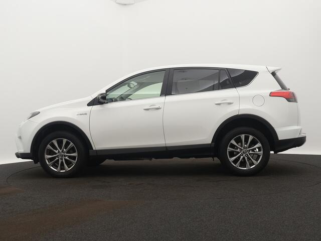 Toyota RAV4 2.5 Hybrid Dynamic Plus Limited | Lederen bekleding | Stoel- en stuurverwarming | Parkeersensoren |