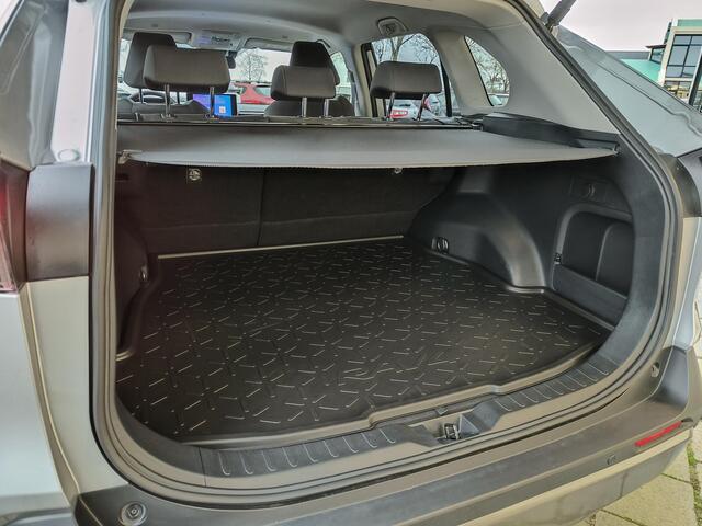 Toyota RAV4 2.5 Hybrid Dynamic | Camera | BSM | Navi