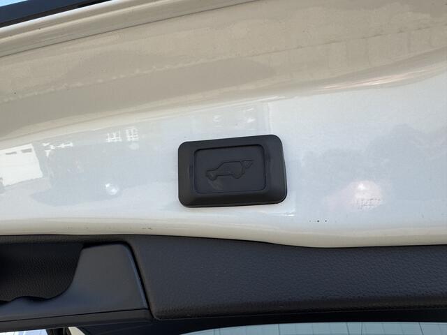 Toyota RAV4 2.0 VVT-iE Business Intro Automaat JBL NL Auto Leer PDC Carplay Clima Cruise