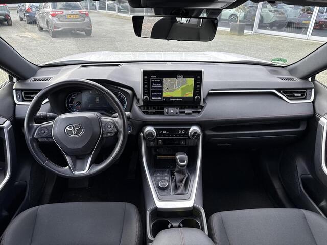 Toyota RAV4 2.5 Plug-in Hybrid AWD Style **STOELVERWARMING VOOR EN ACHTER/ DODEHOEK DETECTIE/ PARKEERSENSOREN VOOR EN ACHTER/ 36 MAANDEN GARANTIE**