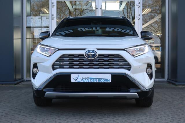 Toyota RAV4 2.5 HYBRID 2WD, Clima, Navi, Apple Carplay/ Android Auto, etc.
