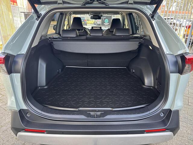 Toyota RAV4 2.5 Hybrid AWD ADVENTURE | 06-10141018 Voor meer informatie