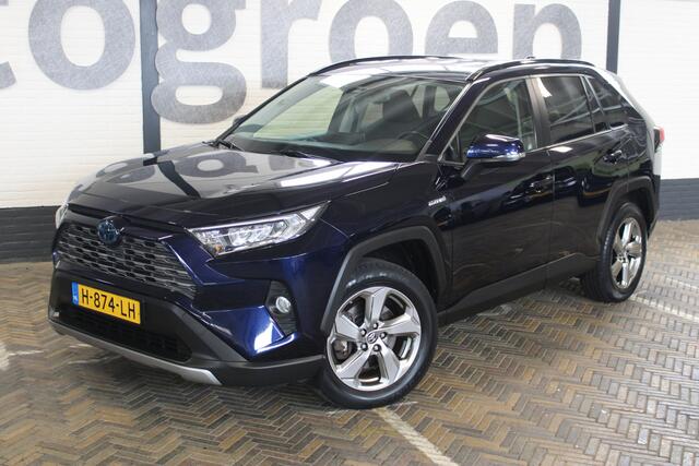 Toyota RAV4 2.5 Hybrid AWD Dynamic | Incl. 12 maanden garantie | Apple CarPlay | Cruise control | Trekhaak | Climate control | Parkeersensoren + camera | Getint glas | Verkeersbord erkenning | LED koplampen | LM 18'' |