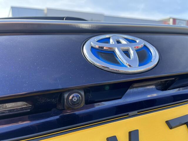Toyota RAV4 2.5 Hybrid Bi-Tone | Apple CarPlay/Android auto | Achteruitrijcamera | Voorruitverwarming | Elektrische achterklep