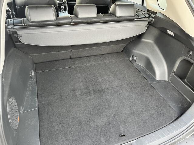 Toyota RAV4 2.5 Hybrid AWD Style NL Auto Dealer Onderhouden JBL Trekhaak 1650KG treklast Leder Carplay PDC