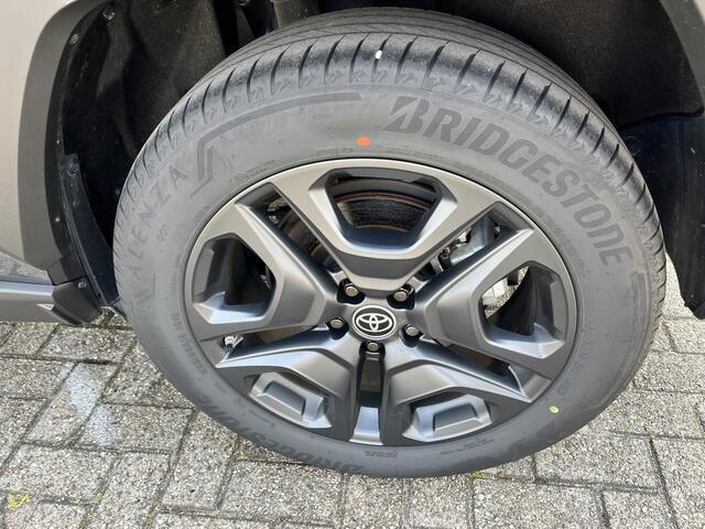 Toyota RAV4 2.5 Hybrid AWD ADVENTURE JBL Stoel Verwarming 1650KG Treklast