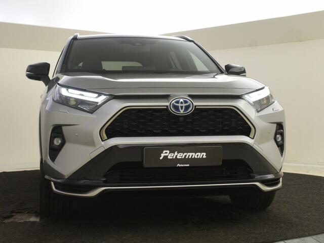 Toyota RAV4 2.5 Plug In Hybrid Bi-Tone | Trekhaak | Stuur en Stoelverwarming