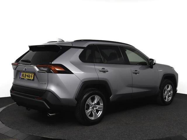 Toyota RAV4 2.5 Hybrid AWD Active Limited | 1650 kg. Trekgewicht! | PDC | Stoelverwarming |