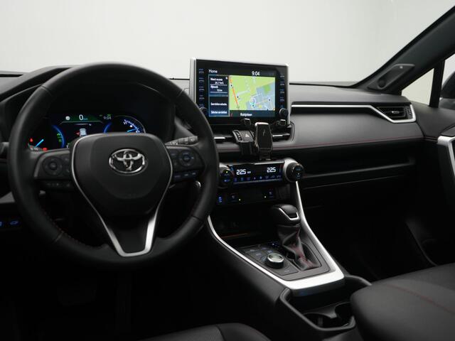Toyota RAV4 2.5 Plug-in Hybrid AWD Bi-Tone Plus | Glazen Schuifdak | Zwart Leder Interieur |