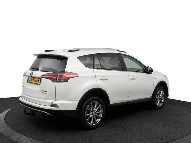 Toyota RAV4 2.5 Hybrid Energy Plus | Lederen bekleding | 360 graden camera | Trekhaak |
