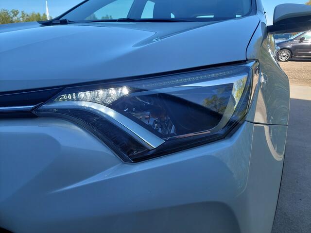 Toyota RAV4 2.5 Hybrid AWD Dynamic CAMERA LED NAVI CRUISE ECC TREKHAAK