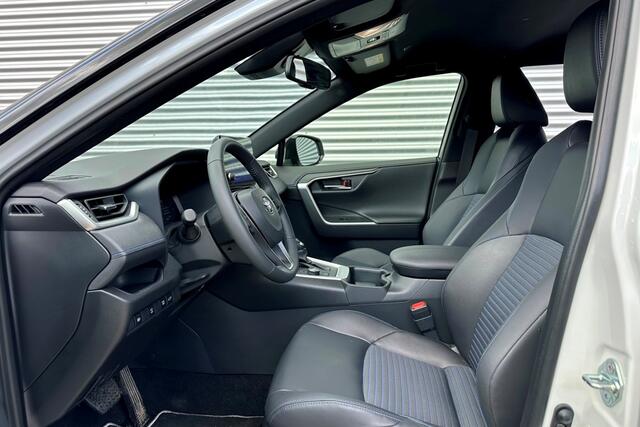 Toyota RAV4 2.5 Hybrid AWD Style Black Edition