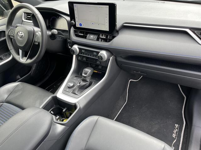 Toyota RAV4 2.5 Hybrid AWD Executive | Panoramadak | Stoel- + stuurverwarming | 19 inch LM-velgen | Parkeersensoren |
