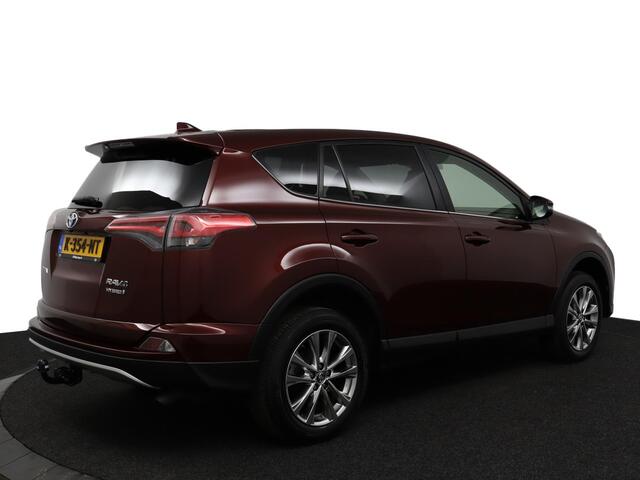 Toyota RAV4 2.5 Hybrid First Edition | Cruise Control | Navigatie | Achteruitrijcamera | Elektrische achterklep | Trekhaak |