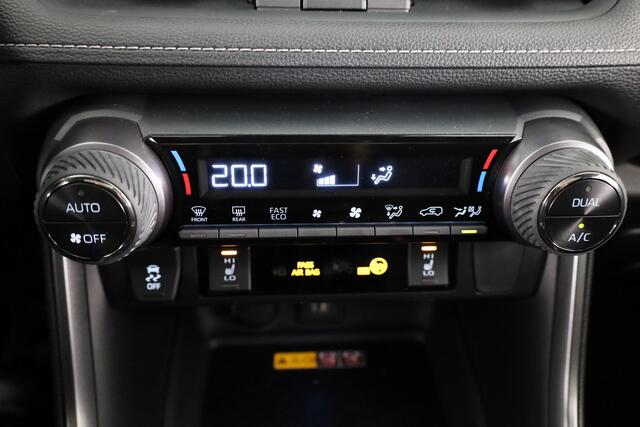 Toyota RAV4 2.5 Plug-in Hybrid AWD GR SPORT *DEMO* | GR Sport Plus Pack | Elektrisch Glazen Panoramadak | JBL Premium Audio Systeem |
