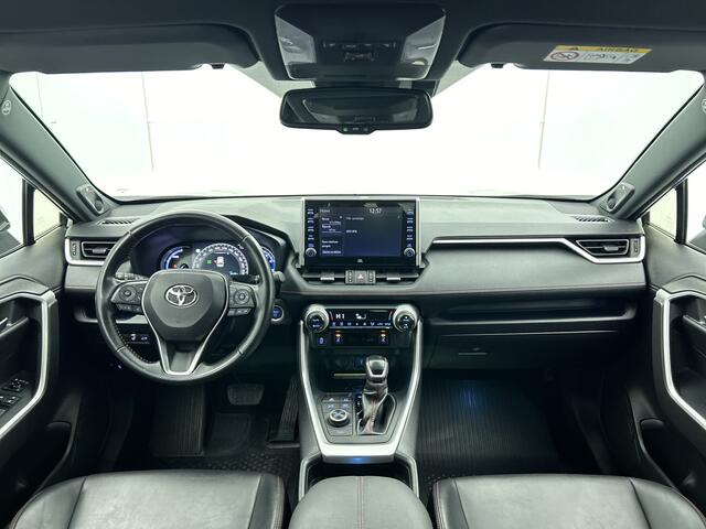 Toyota RAV4 2.5 Plug-in Hybrid AWD Style Limited | Stoelverwarming | Elek. achterklep | Lichtmetalen Velgen |