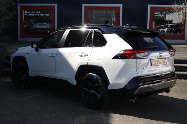 Toyota RAV4 2.5 Hybrid Bi-Tone