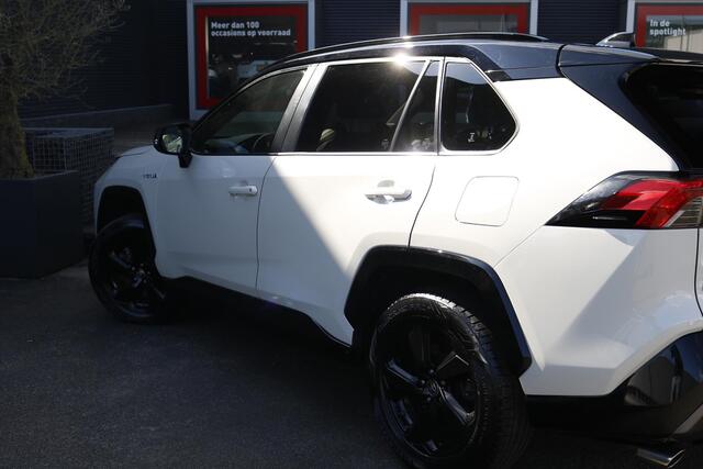 Toyota RAV4 2.5 Hybrid Bi-Tone