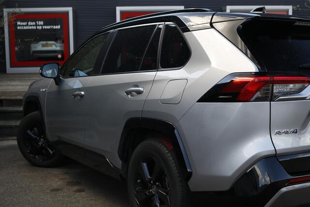 Toyota RAV4 2.5 Hybrid Bi-Tone